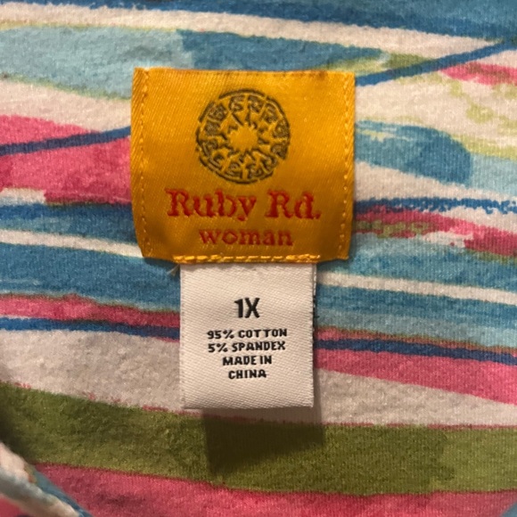 Ruby Rd. Multicolor V-Neck Top - Picture 2 of 3